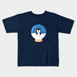 Snow ball with penguin Kids T-Shirt